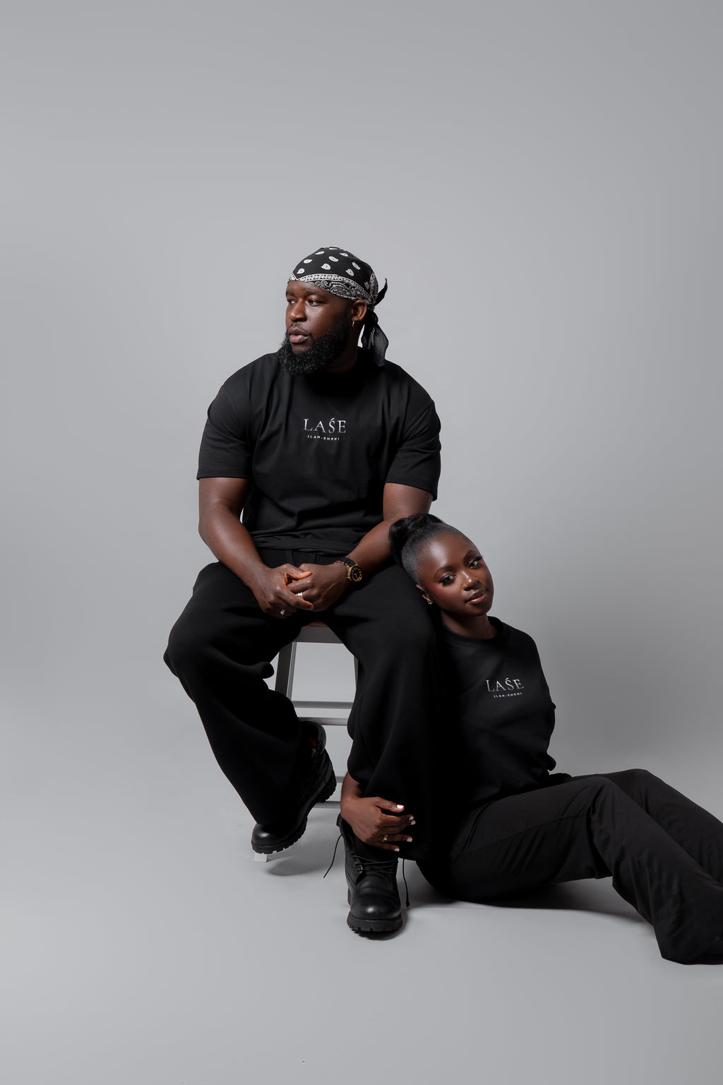 LAŚE Oversized Tee — Black